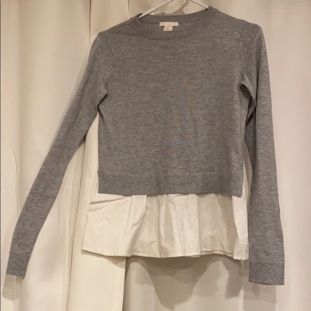 H&M sweater tunic with peekaboo bottom shirt